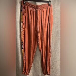 Knox Rose capri pant. Burnt orange color. Size XXL